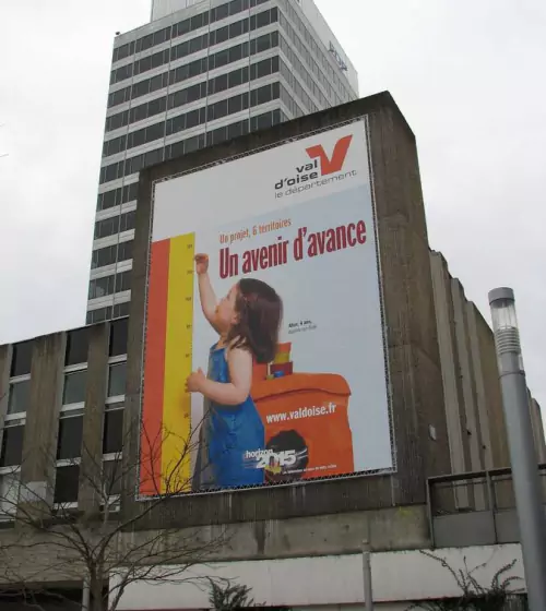 impression-bache-xxl-publicitaire-95
