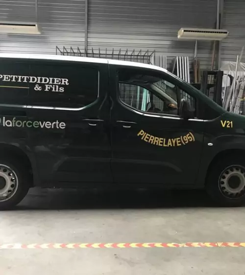marquage-flocage-voiture-95